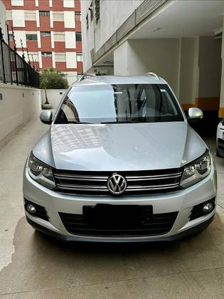 VOLKSWAGEN TIGUAN 2.0 TSI 16V TURBO GASOLINA 4P TIPTRONIC VOLKSWAGEN TIGUAN 2.0 TSI 16V TURBO GASOLINA 4P TIPTRONIC
